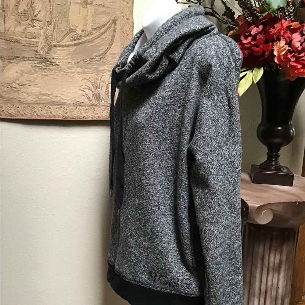 Top by BCBG MAXAZRIA, smedium, long sleeve, hooded with drawstring, gray & black